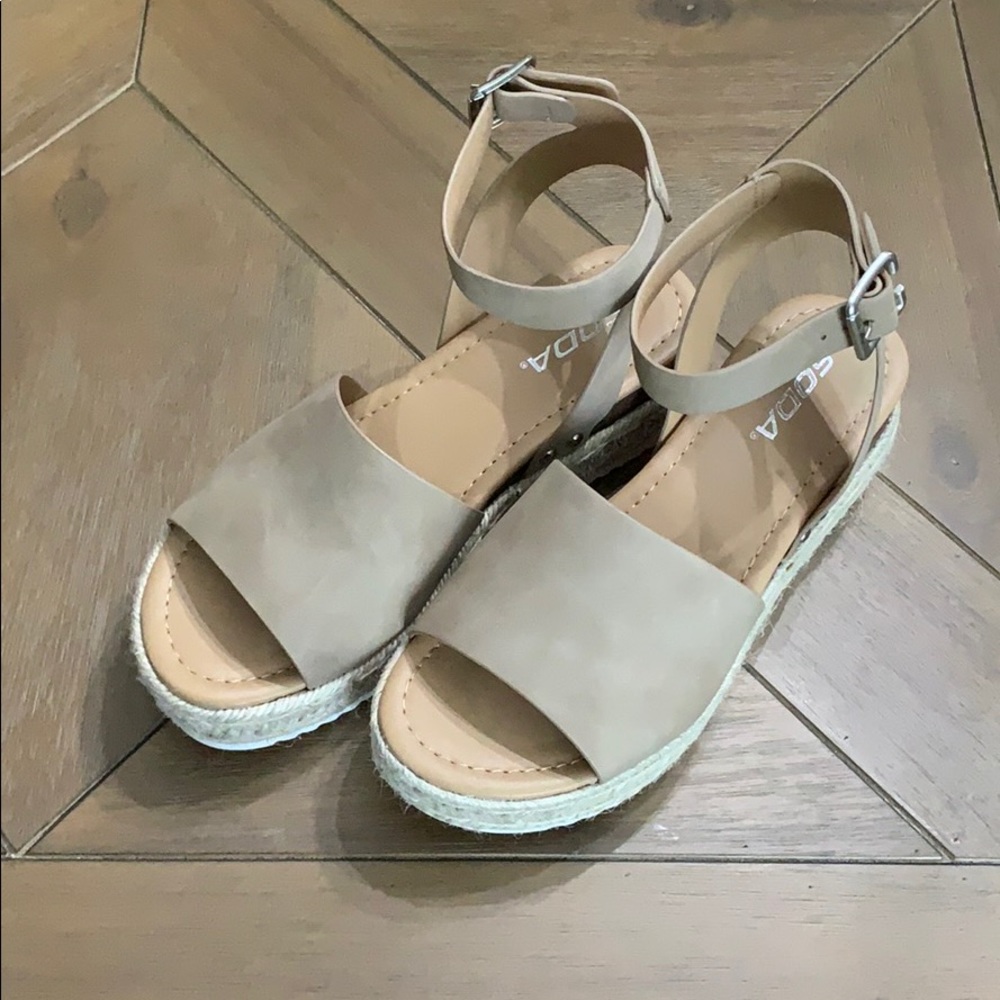 Soda Sandals!